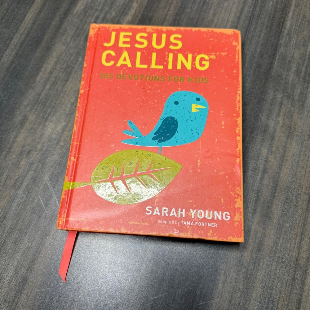 Jesus Calling 365 Devotions‎ for Kids by Sarah Young Adapted by Tama Fortner